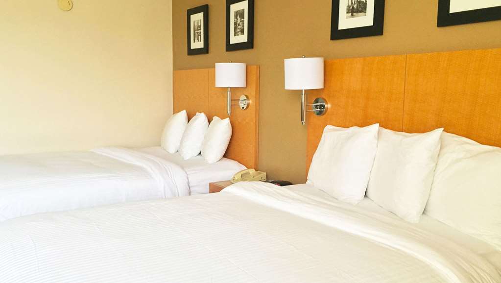 Wingate By Wyndham Fishkill Hotel Room photo